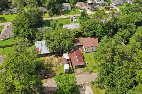 1608 Franklin St, Mandeville, LA 70448