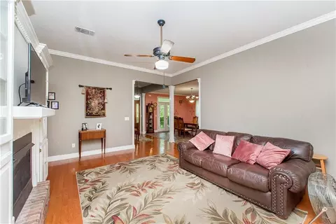Living - 4150 E Us 98 Hwy, Mccomb, MS 39648 photo 2 of 2