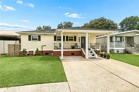 5213 Evans Rd, Marrero, LA 70072