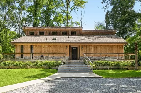 132 Pine Oak Dr, Covington, LA 70433