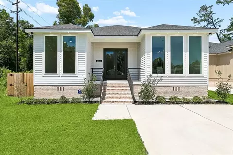 2337 Orleans St, Mandeville, LA 70448