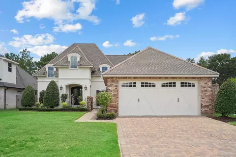 809 S Corniche Du Lac, Covington, LA 70433