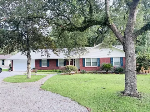 131 Belle Terre Blvd, Covington, LA 70433