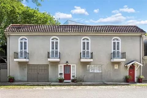 330 Dahlia St, Metairie, LA 70005