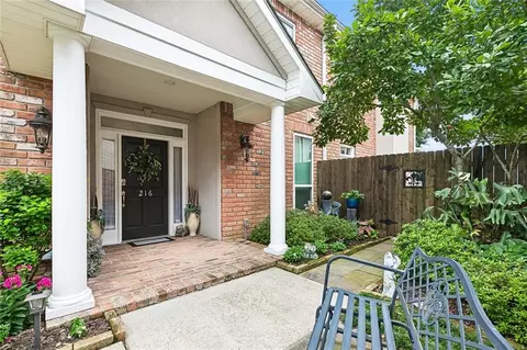 216 Vine St, Metairie, LA 70005