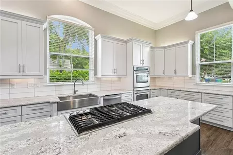 Kitchen - 314 Stonebridge Loop, Slidell, LA 70458 photo 4 of 6