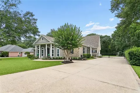 Exterior - 314 Stonebridge Loop, Slidell, LA 70458 photo 2 of 26