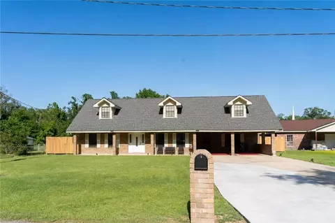 184 Williams Dr, Ponchatoula, LA 70454