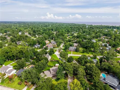 View/Area - 227 Cheron Dr, Mandeville, LA 70448 photo 3 of 3