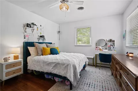 Bedroom - 227 Cheron Dr, Mandeville, LA 70448 photo 2 of 6