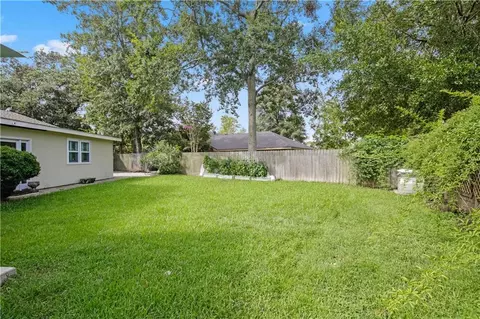 Exterior - 227 Cheron Dr, Mandeville, LA 70448 photo 5 of 5
