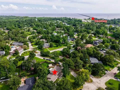 View/Area - 227 Cheron Dr, Mandeville, LA 70448 photo 2 of 3