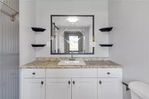 Bath - 2204 Ormond Blvd, Destrehan, LA 70047 photo 8 of 8