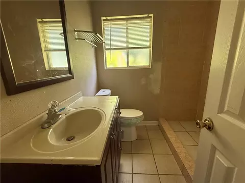Bath - 3838 Arrowhead Dr, Slidell, LA 70458 photo 2 of 2