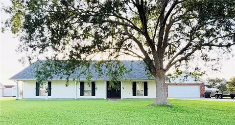 106 Exeter Run, Houma, LA 70360