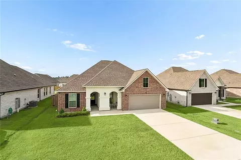 1436 Zachery Ct, Covington, LA 70435