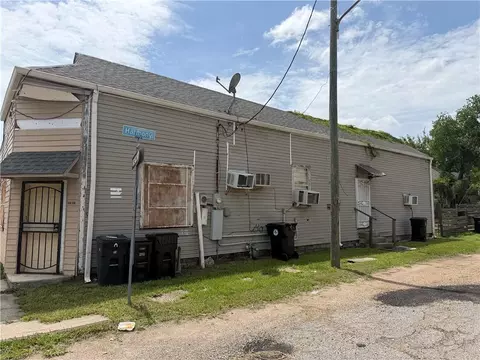 3201 Dryades St, New Orleans, LA 70115