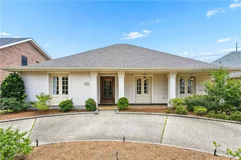 3621 Tolmas Dr, Metairie, LA 70002