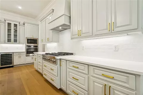 Kitchen - 4212 Cypress Point Dr, Covington, LA 70433 photo 1 of 2