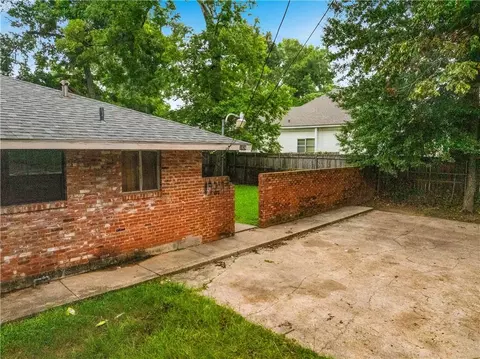1920 1924 Monroe St, Alexandria, LA 71301