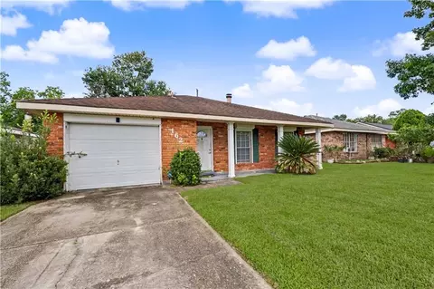 162 Janet Dr, Saint Rose, LA 70087