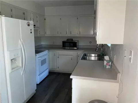 Kitchen - 32 Hickory Dr, Covington, LA 70433 photo 1 of 1