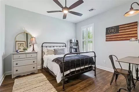 Bedroom - 307 Lac Iberville Dr, Luling, LA 70070 photo 6 of 6