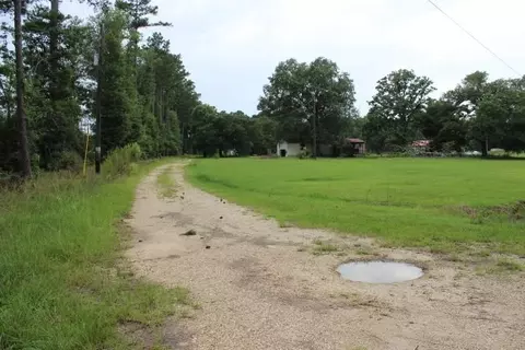 Exterior - 35075 Starnes Rd, Independence, LA 70443 photo 7 of 9