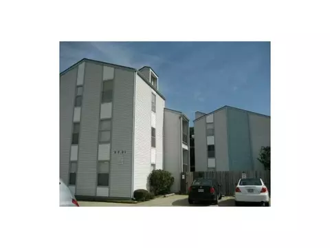 2201 Houma Blvd #102, Metairie, LA 70001