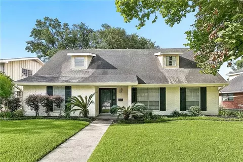 5161 Carlisle Ct, New Orleans, LA 70131