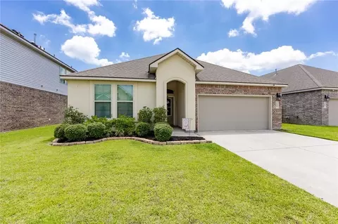 7546 Scarlet Oak Dr, Gonzales, LA 70737