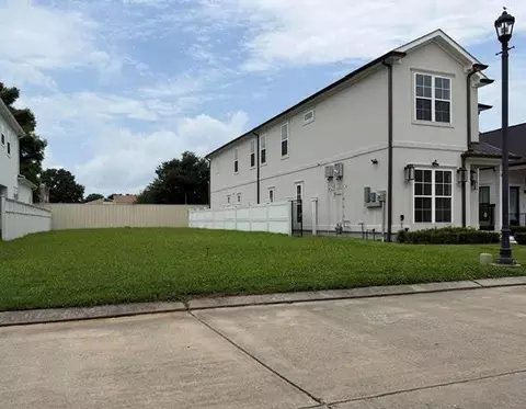 Cocos, Kenner, LA 70065 photo 4