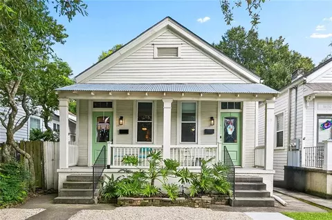 1616 18 Adams St, New Orleans, LA 70118