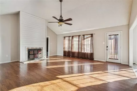 113 Crescentwood Loop, Slidell, LA 70458 photo 2