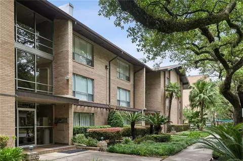 4007 Saint Charles Ave #221, New Orleans, LA 70115
