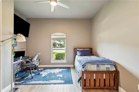 Bedroom - 526 Florence Dr, Slidell, LA 70458 photo 2 of 3