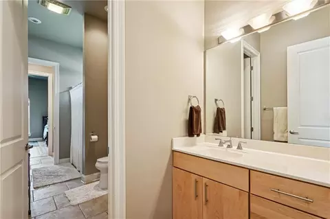 Bath - 526 Florence Dr, Slidell, LA 70458 photo 4 of 5