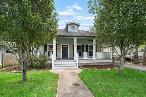 4951 Lafaye St, New Orleans, LA 70112