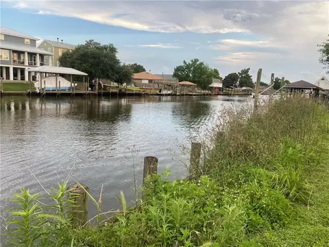 Clipper Drive, Slidell, LA 70458 photo 2
