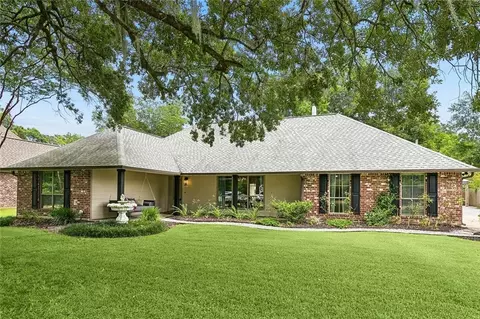 39084 Everett Ln, Ponchatoula, LA 70454