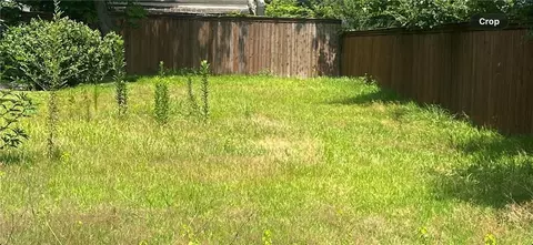 319 Wilker Neal St, River Ridge, LA 70003