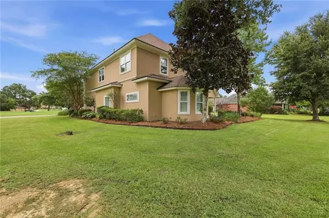 Exterior - 23901 Carter Trce, Springfield, LA 70462 photo 7 of 12