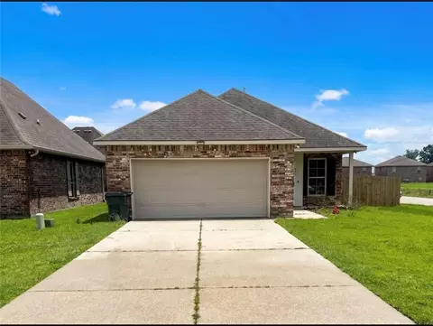 402 Cypress Garden Dr, Houma, LA 70364