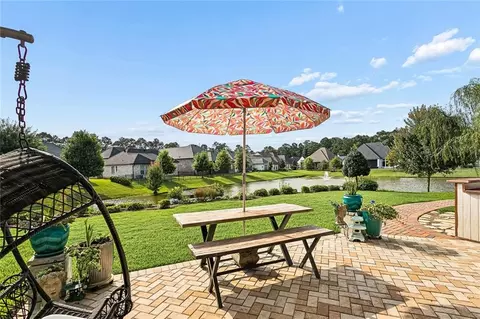 Exterior - 201 Rue Chantilly, Covington, LA 70433 photo 8 of 14