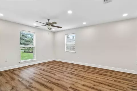 Living - 1716 Eleventh St, Slidell, LA 70458 photo 2 of 6