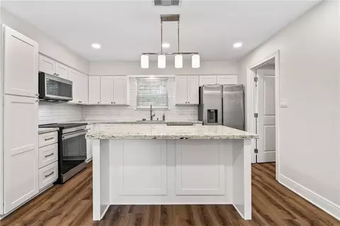 Kitchen - 1716 Eleventh St, Slidell, LA 70458 photo 1 of 2