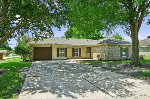 228 Scott Dr, Slidell, LA 70458