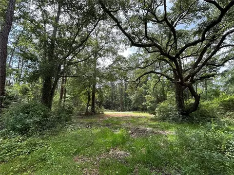 60017 S Tranquility Rd, Lacombe, LA 70445