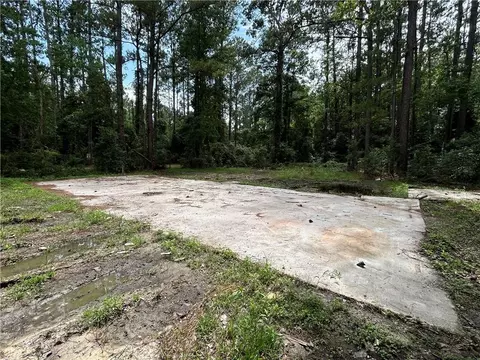 60017 S Tranquility Rd, Lacombe, LA 70445