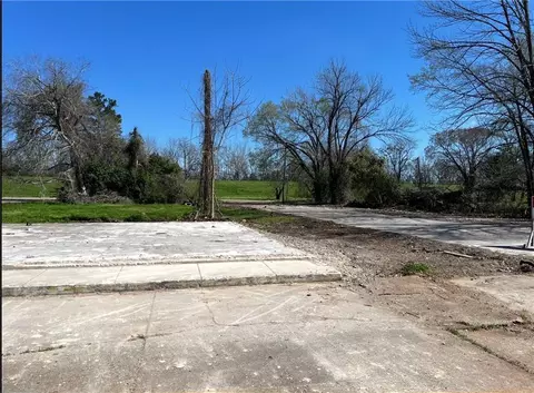 2533 Third St, Alexandria, LA 71301